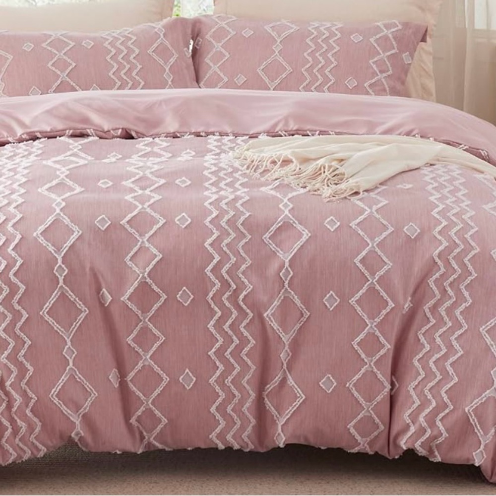 3 Piece Tufted Jacquard Duvet Cover Set - King